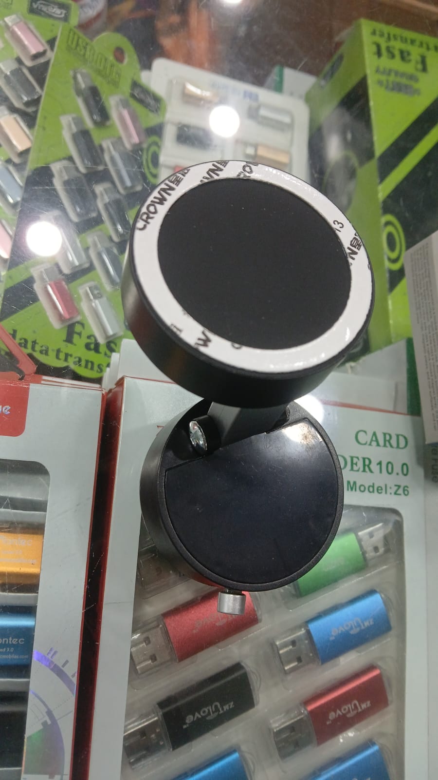 Vacuum Magnetic Suction Cup Folding Swivel Stand – Double-Sided Universal Mobile Phone Holder
