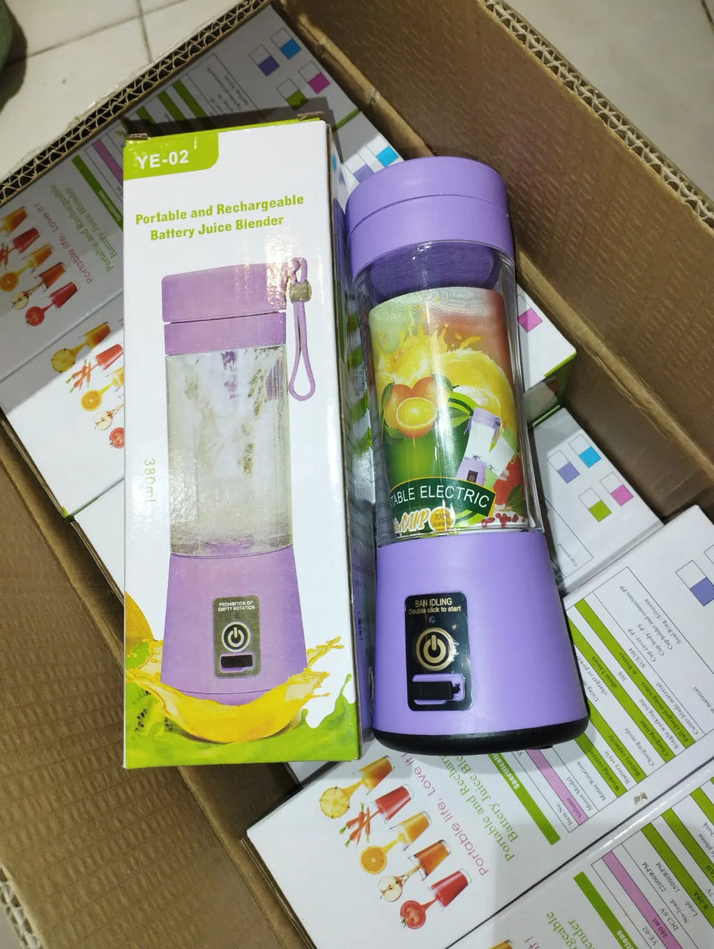 USB Rechargeable Portable Blender Outdoor Juicing Cup Pakistan